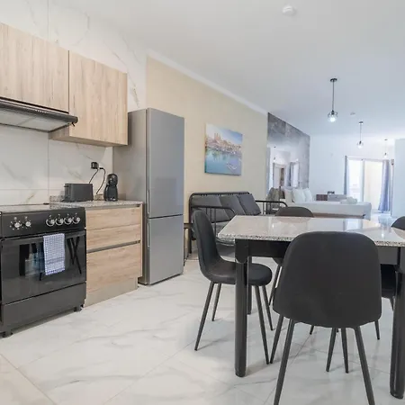 Spacious, 1br With Comfortable Bed In Tarxien
