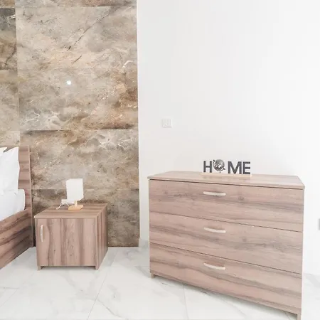 Spacious, 1br With Comfortable Bed In Tarxien *